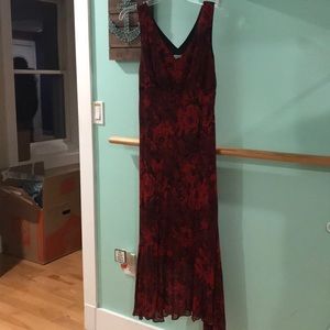 Rose maternity dress